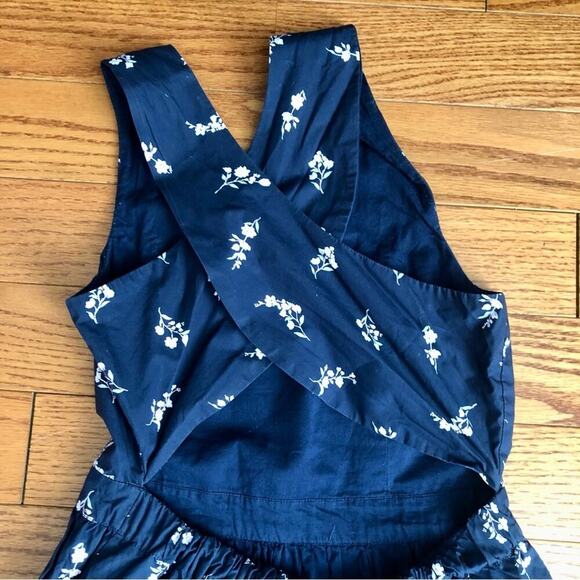 NORDSTROM Fit & Flare Navy White Floral Pleated Sleeveless Girl’s Girl’s Size 16 - Picture 6 of 10